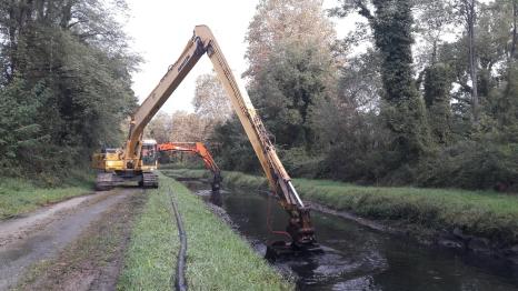 Canal dredging. ©Séché Environnement