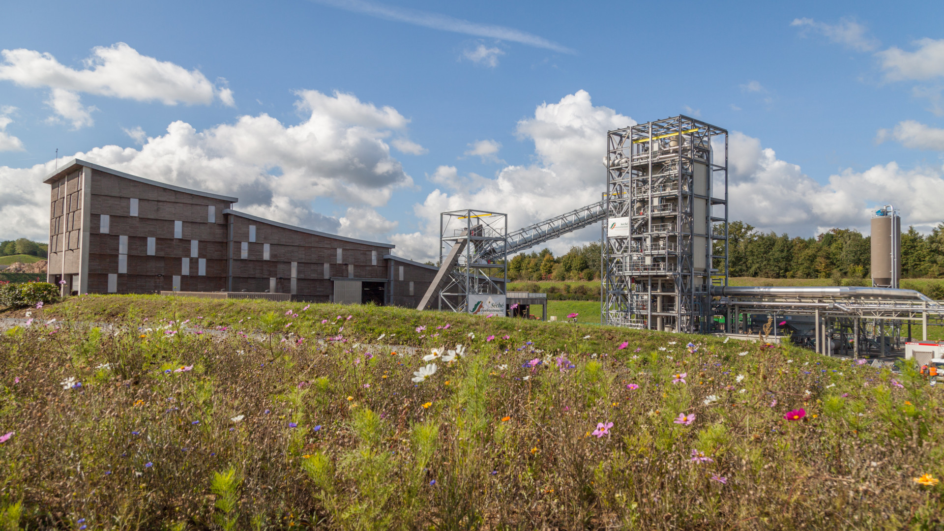 Chaudière CSR sur le site Séché Eco Industrie de Changé, près de Laval. © Séché Environnement. Photo : François Vrignaud