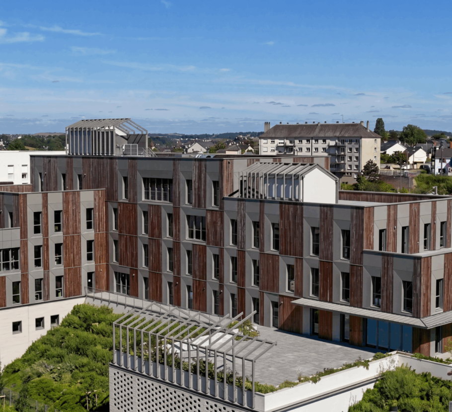 Bâtiment Le Chêne, le nouveau siège social du groupe Séché Environnement à Laval (Mayenne)